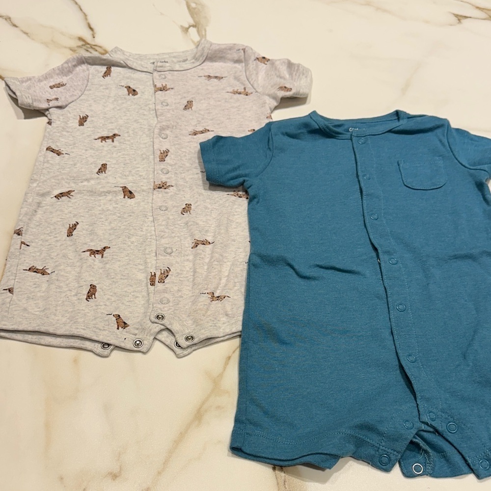Carter’s Romper Set in Blue and Gray